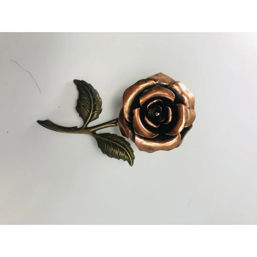 Vintage Copper and Brass Dimensional Rose Brooch 1960s to 1970s - Picture 2 of 3
